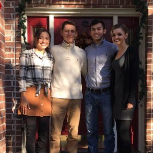 Meet your Posher, Rosa